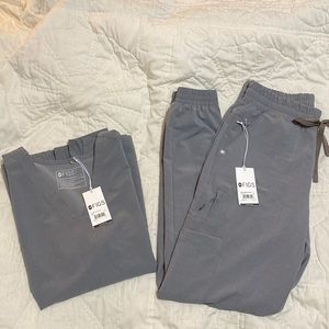 FIGS Dark Space Grey set